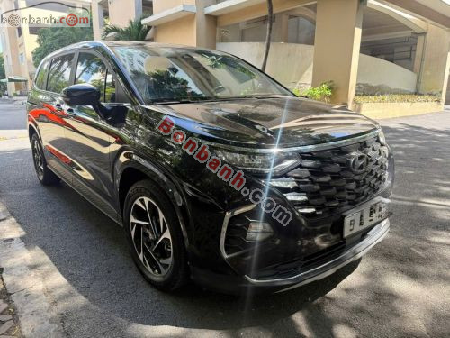 Hyundai Custin Cao Cấp 2.0T 2023 - ảnh 1