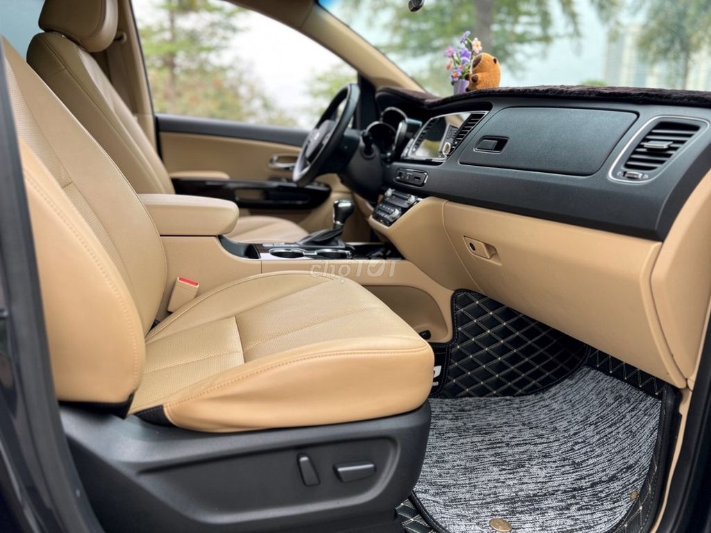 Kia Sedona 2021 - ảnh 4