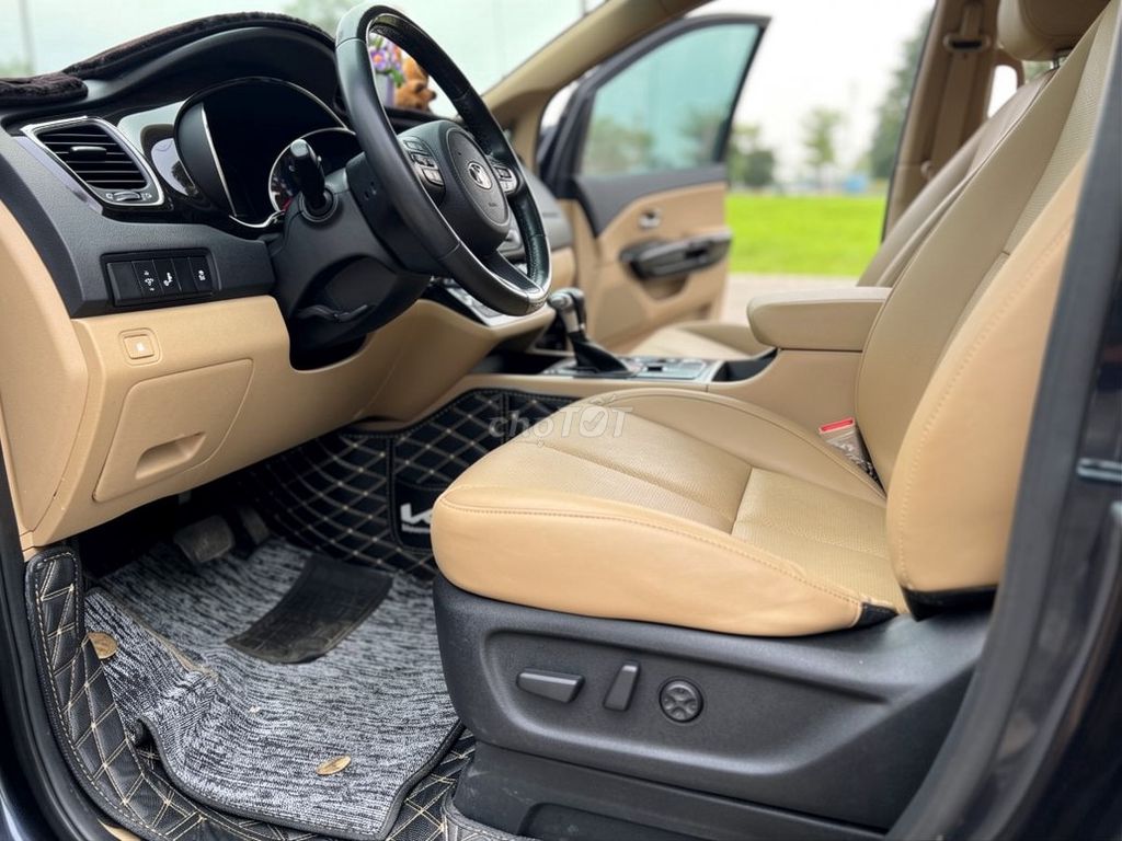 Kia Sedona 2021 - ảnh 5