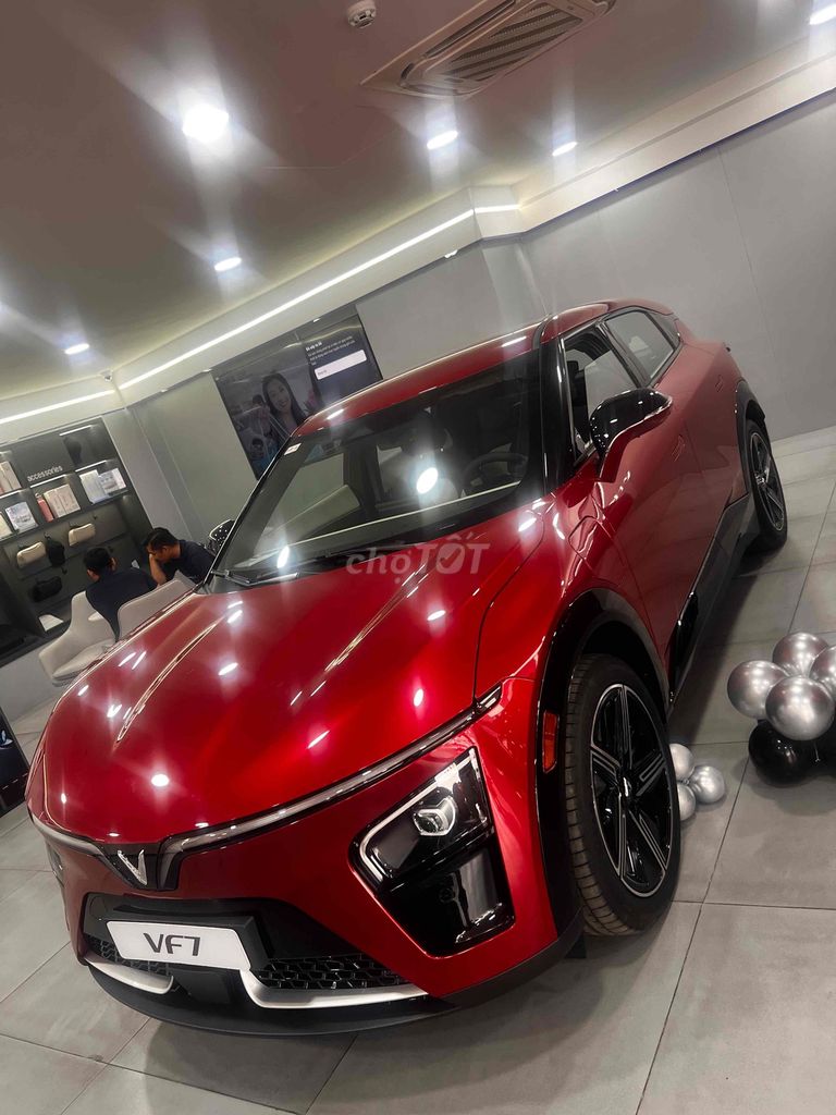 VinFast VF7 Plus - ảnh 4