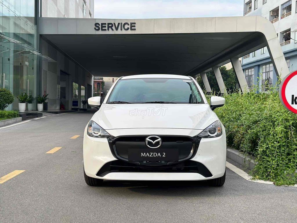 Mazda 2 2026 - ảnh 3