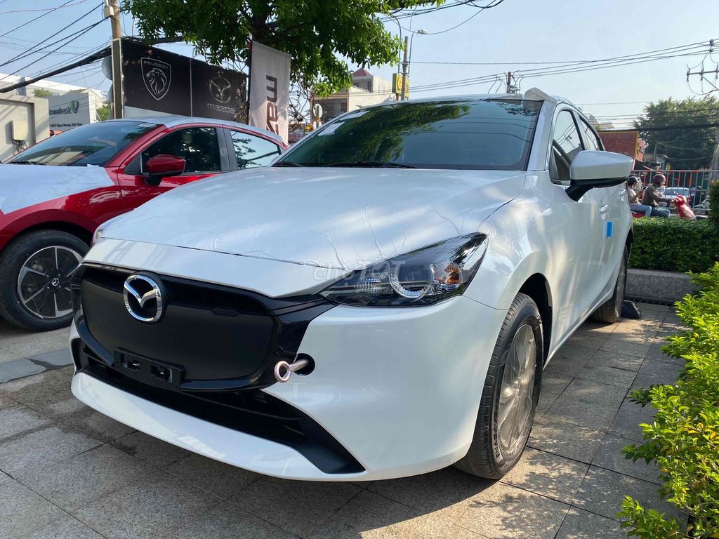 Mazda 2 2026 - ảnh 5