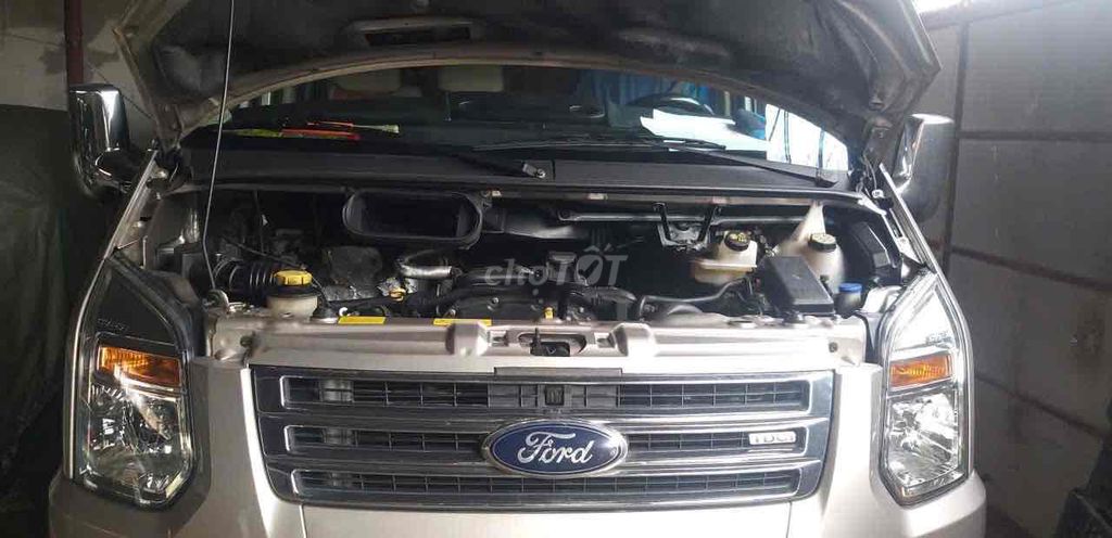 Ford Transit - ảnh 5