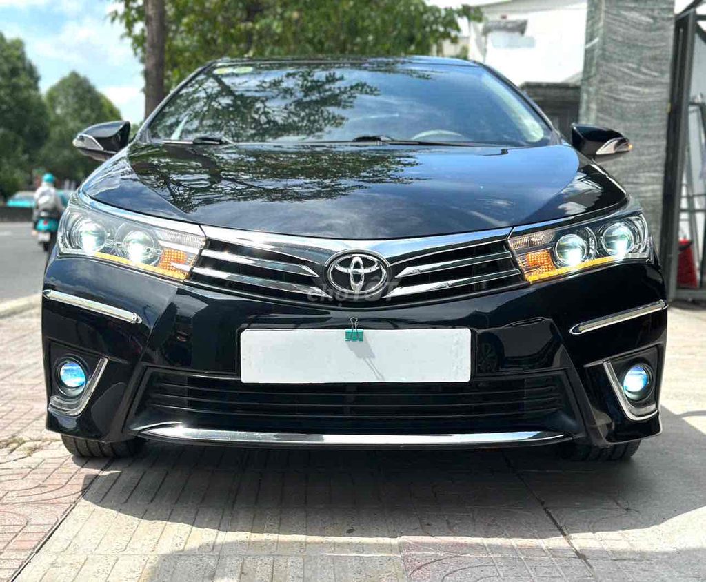 Toyota Corolla Altis 2015 - ảnh 1
