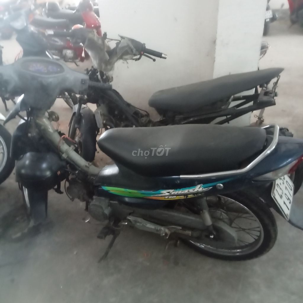Suzuki 2005 - ảnh 1