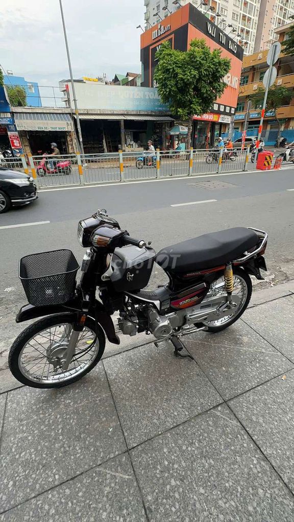 Honda Dream 1995 - ảnh 2