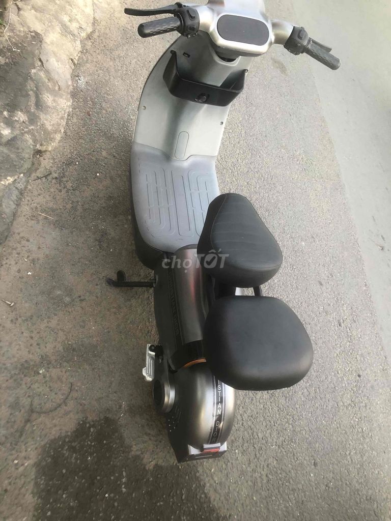 Yadea 2024 - ảnh 2