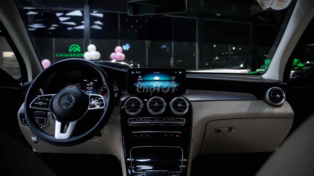 Mercedes-Benz GLC 2022 - ảnh 4