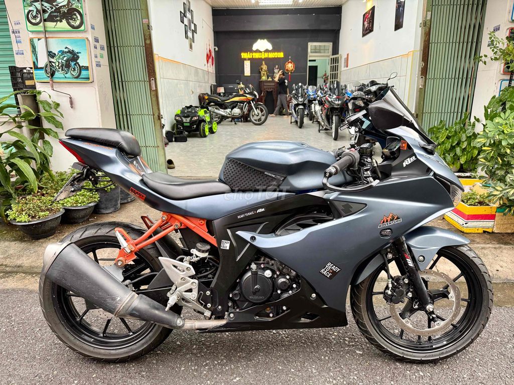 Suzuki GSX 2018 - ảnh 1