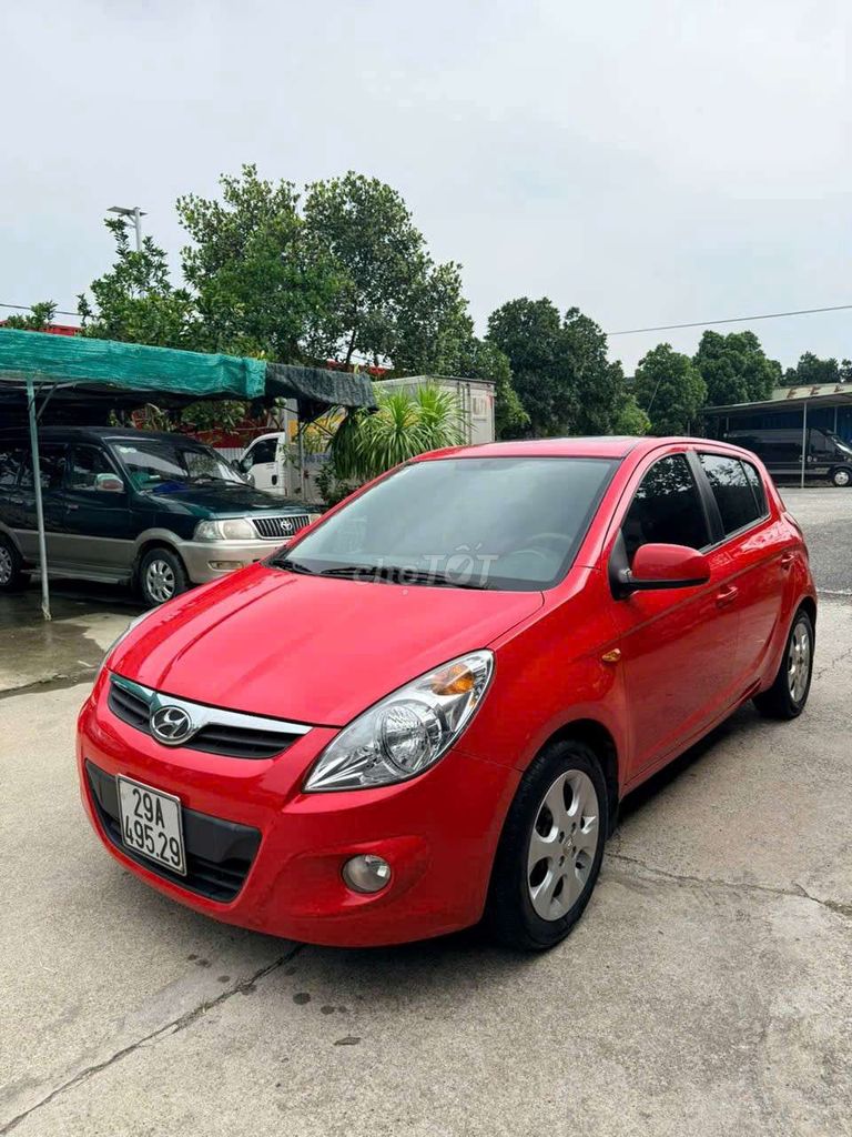 Hyundai i20 2011 - ảnh 1