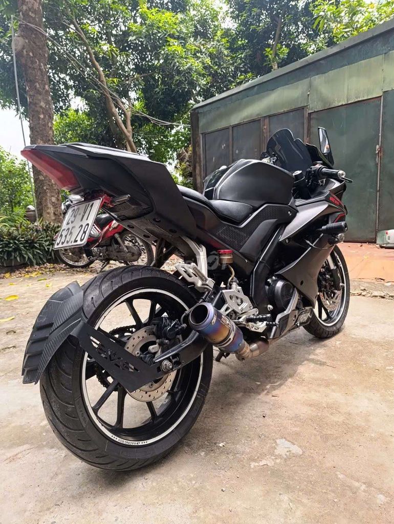 Yamaha R 2018 - ảnh 1