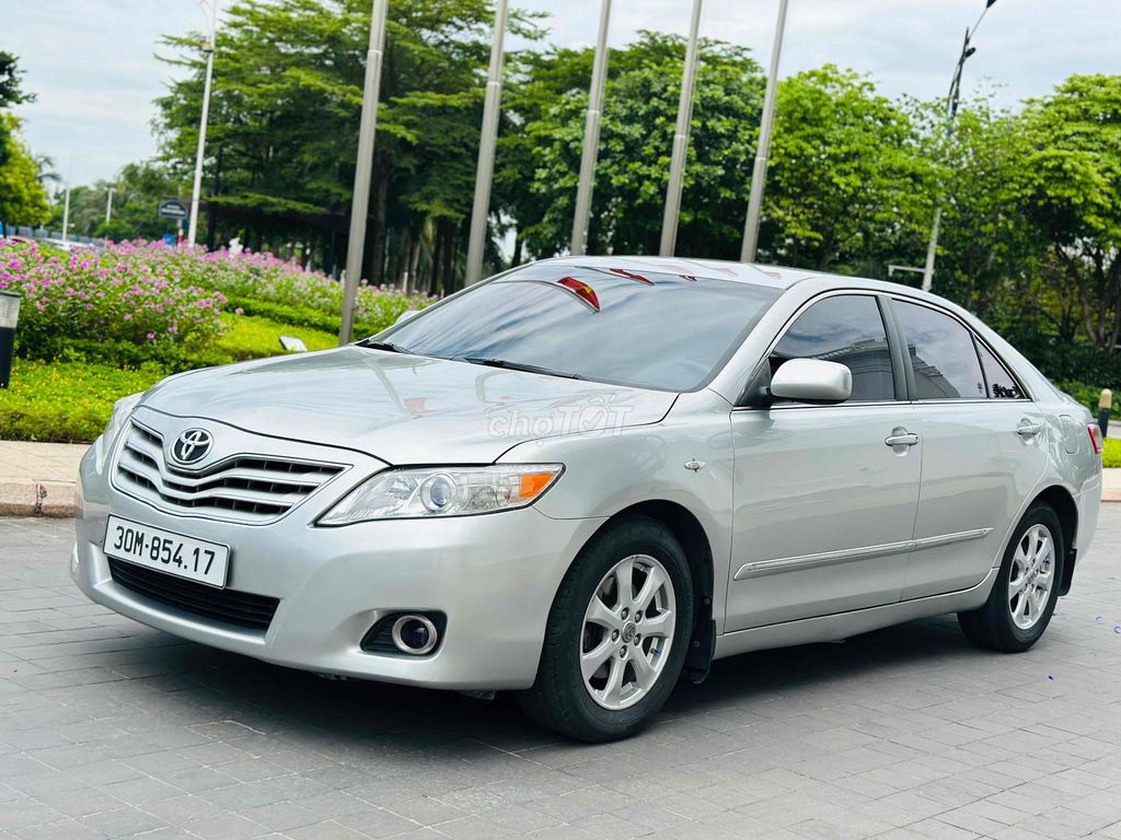 Toyota 2009 - ảnh 2