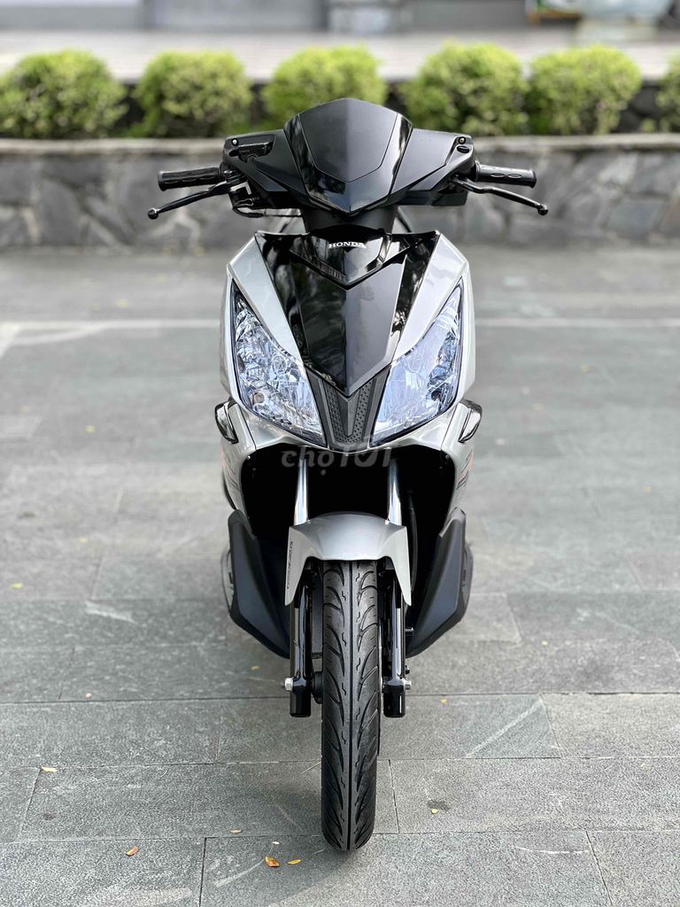 Honda 2008 - ảnh 1