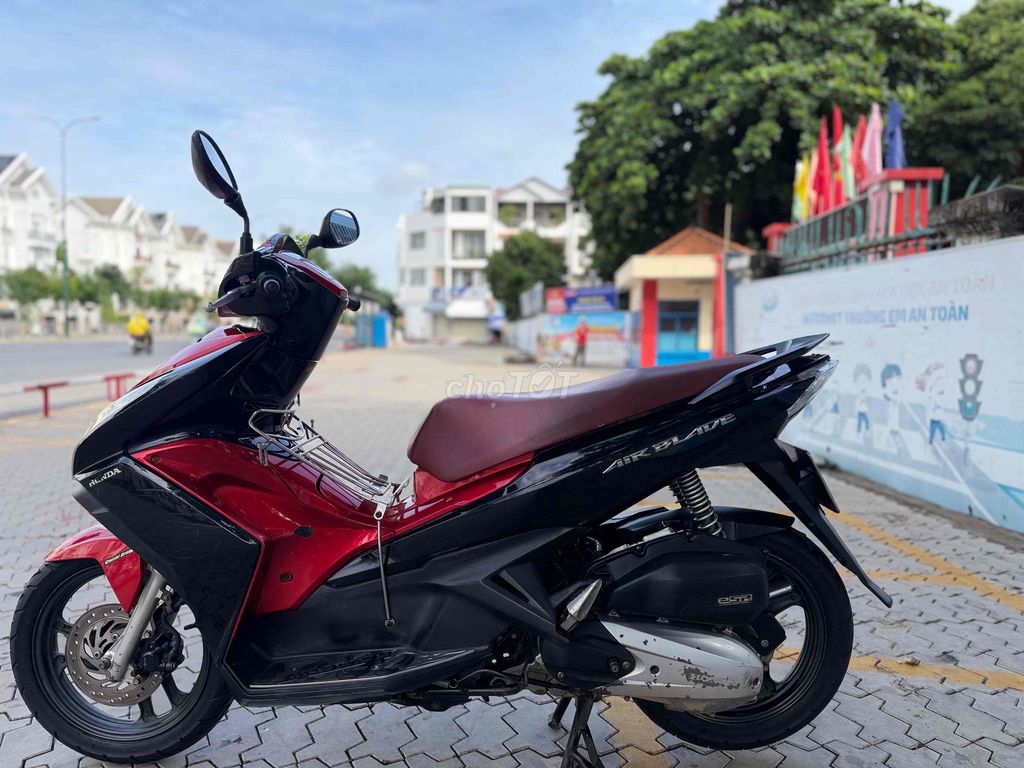 Honda Air Blade 2013 - ảnh 3