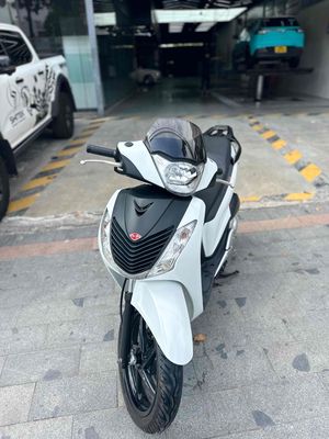 Honda SH 2011 - ảnh 1