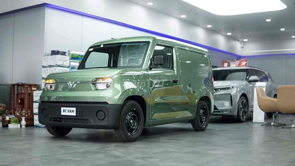 VinFast EC VAN - ảnh 2