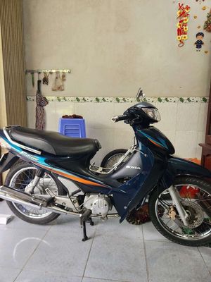 Honda Future 2004 - ảnh 1