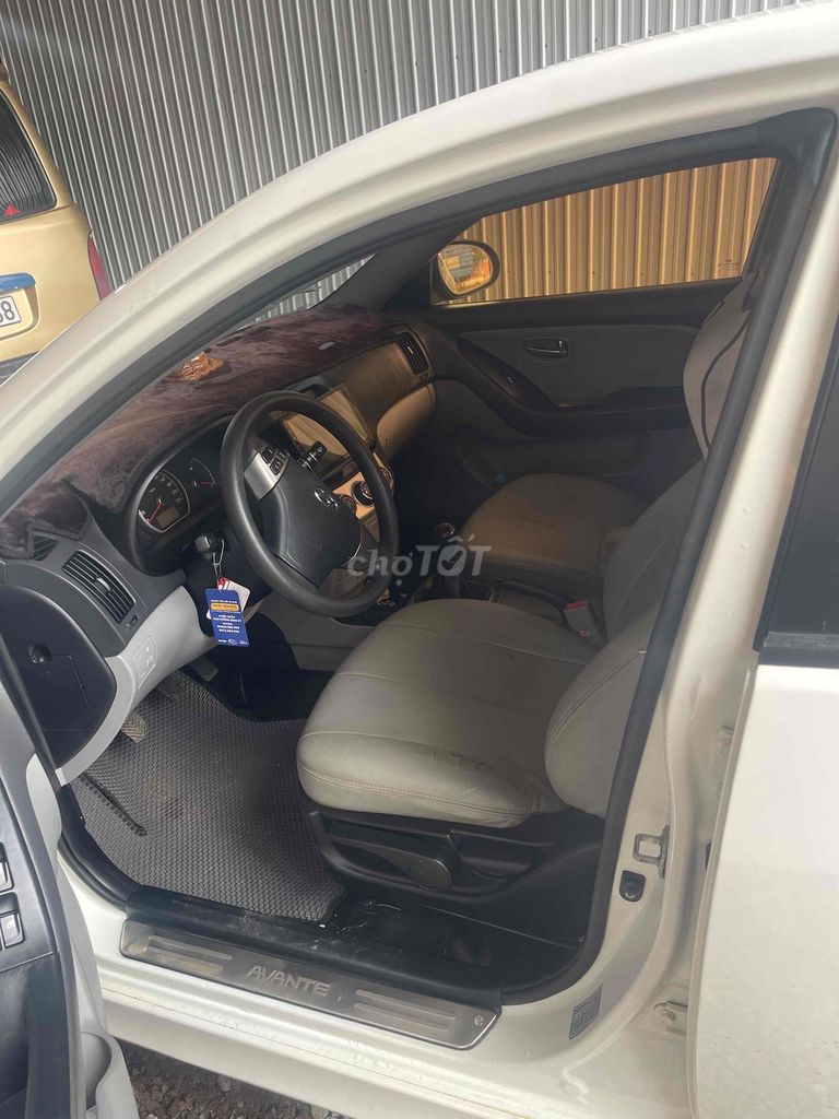 Hyundai Avante 2014 - ảnh 3
