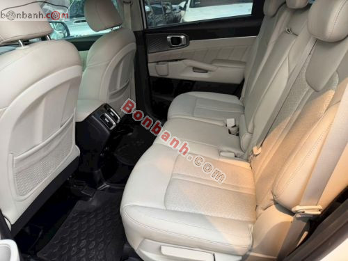 Mercedes-Benz 2020 - ảnh 5