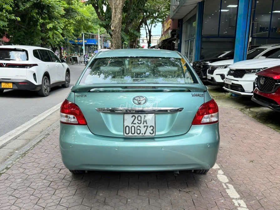 Toyota Yaris 1.3 AT 2009 - ảnh 4