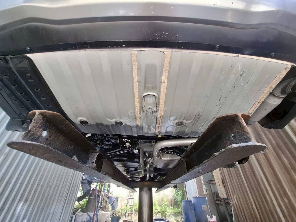 Kia Carnival - ảnh 3