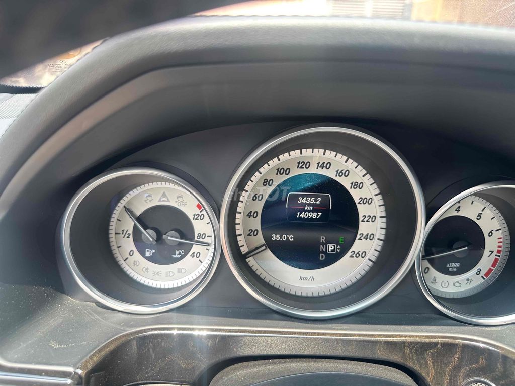 Mercedes-Benz - ảnh 5