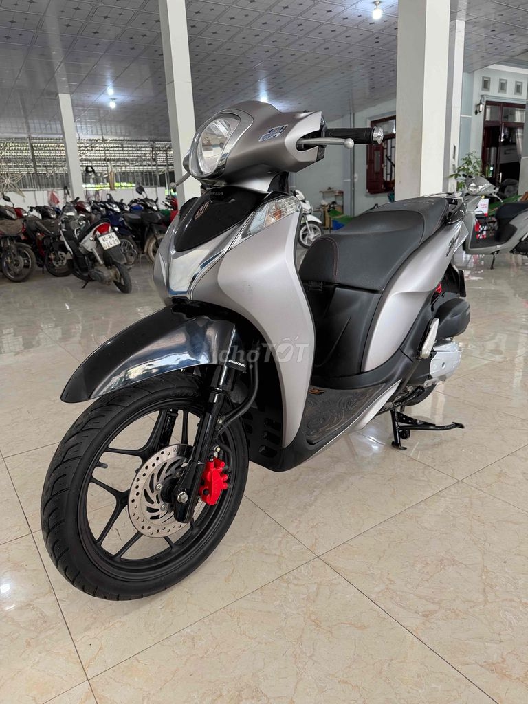 Honda SH Mode 2018 - ảnh 2