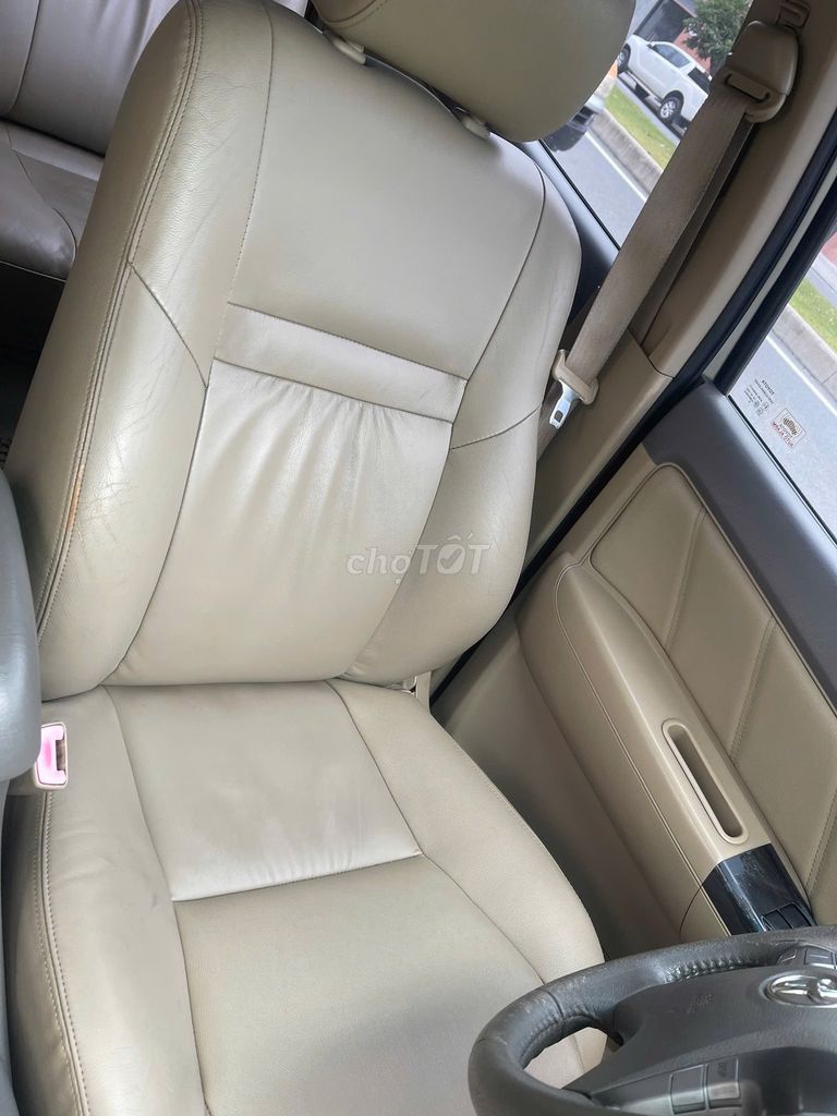 Toyota Fortuner 2013 - ảnh 4