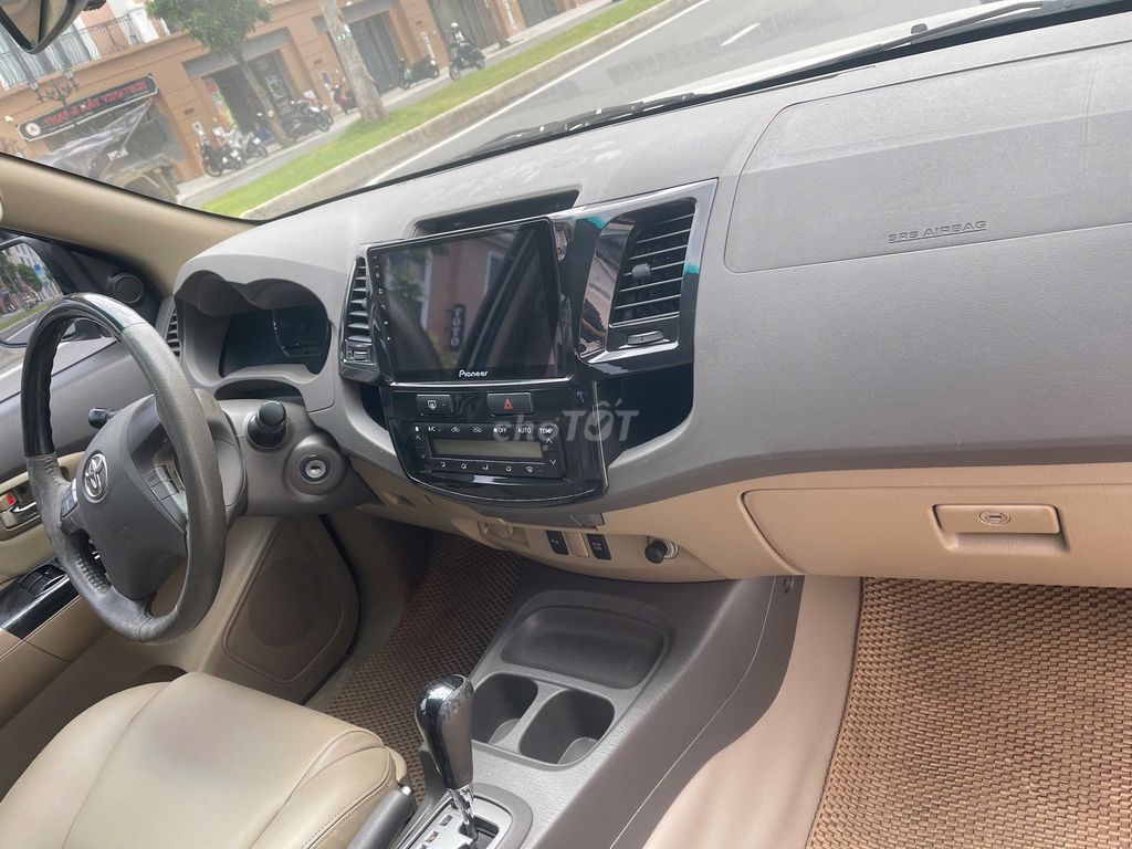 Toyota Fortuner 2013 - ảnh 5