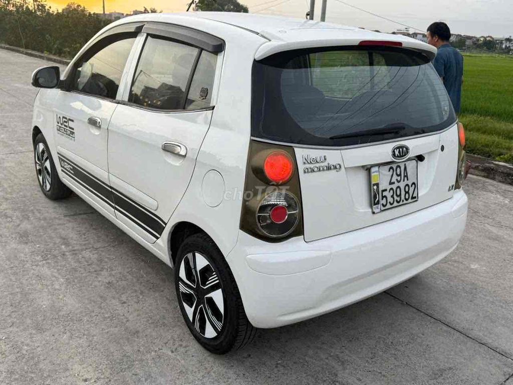 Kia Morning - ảnh 1