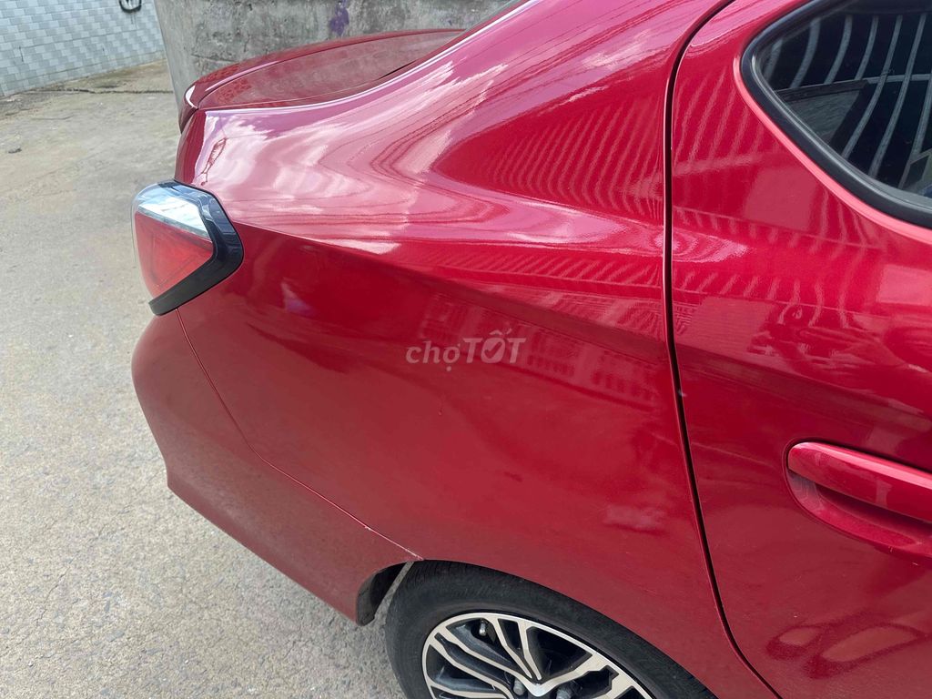 Mitsubishi Attrage 2021 - ảnh 1