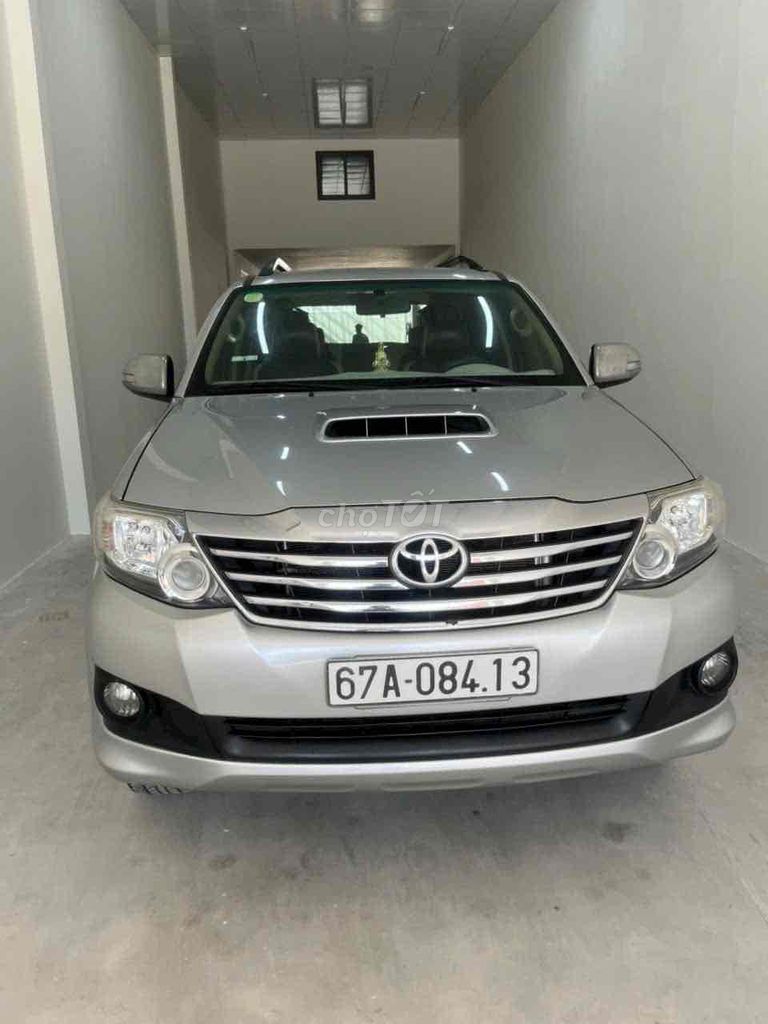 Toyota Fortuner 2014 - ảnh 1