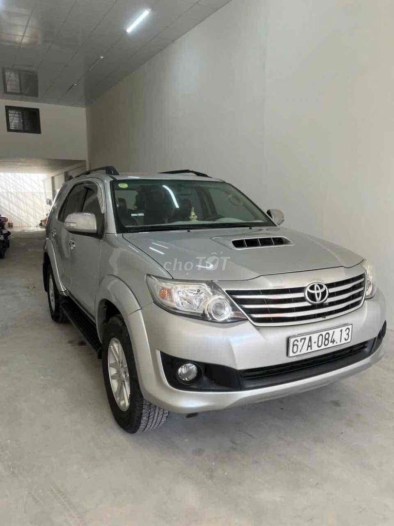Toyota Fortuner 2014 - ảnh 2