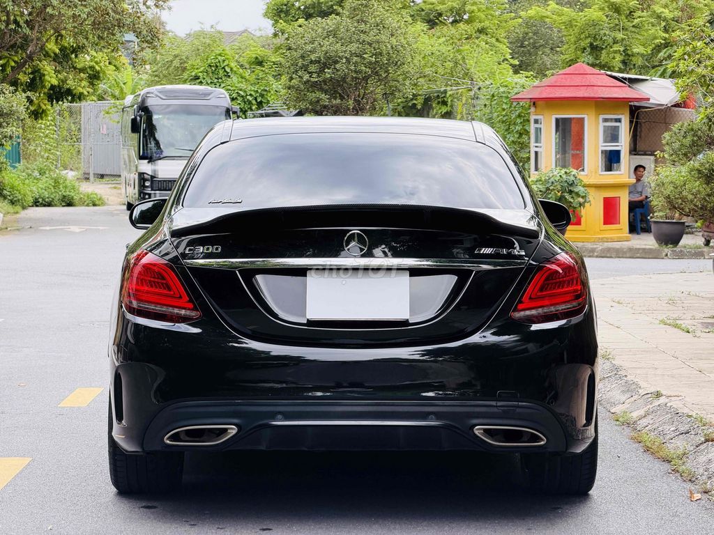 Mercedes-Benz 2019 - ảnh 5