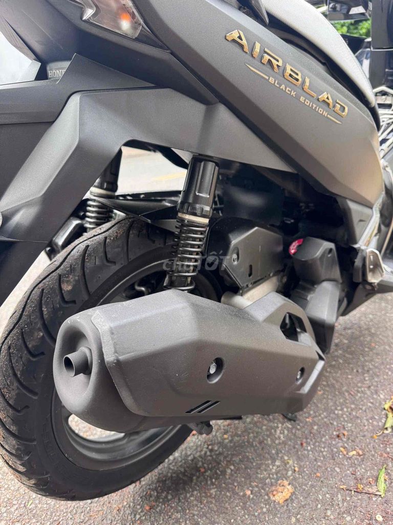 Honda Air Blade 2022 - ảnh 2
