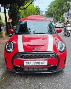 Mini Cooper S 5 Door 2023 - ảnh 1