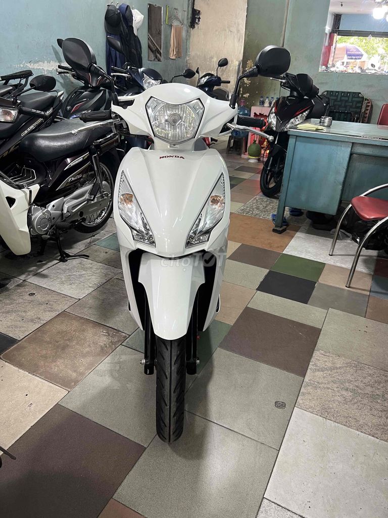 Honda Vision 2024 - ảnh 2