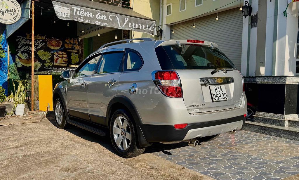 Chevrolet Captiva - ảnh 4