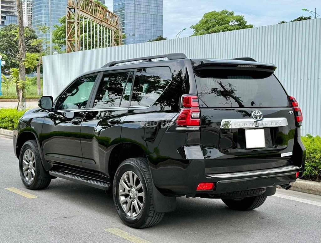 Toyota Prado 2018 - ảnh 4