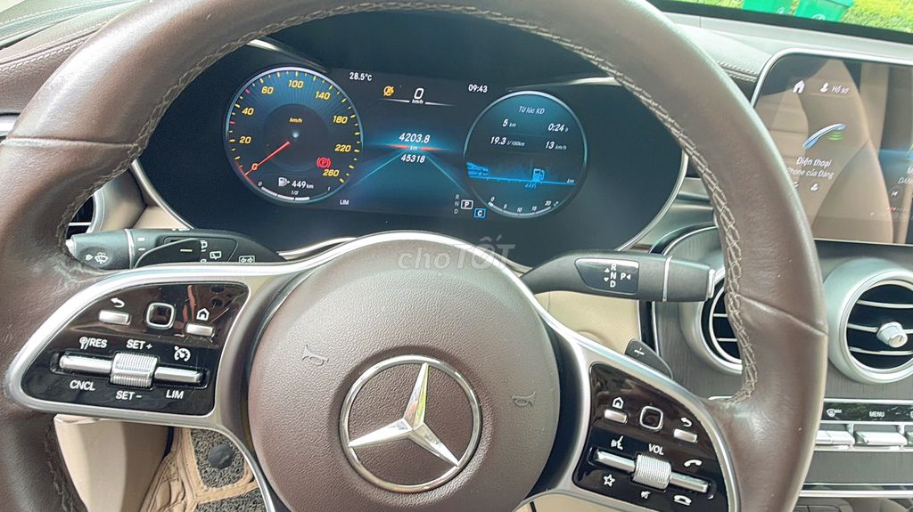 Mercedes-Benz GLC 300 4Matic 2020 - ảnh 5