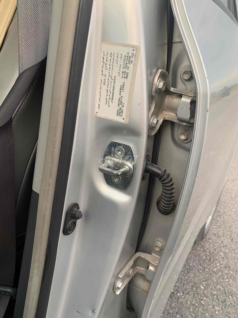 Toyota Yaris - ảnh 4
