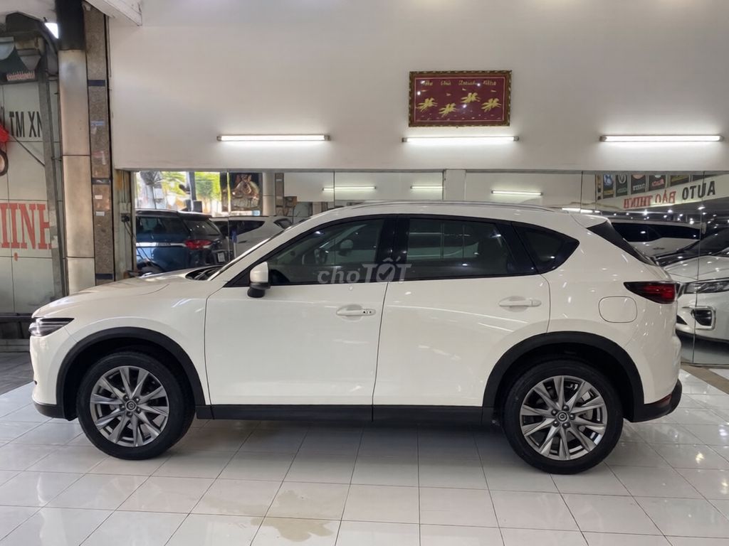 Mazda CX5 Premium 2.0 AT 2022 - ảnh 3