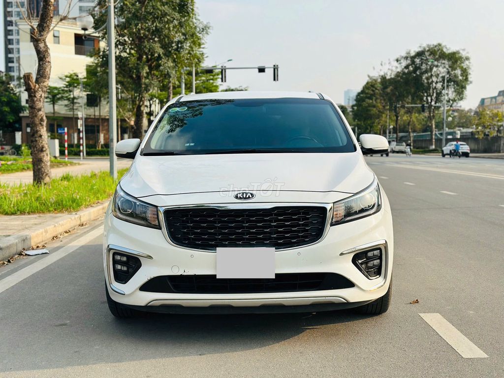 Kia Sedona 2021 - ảnh 1