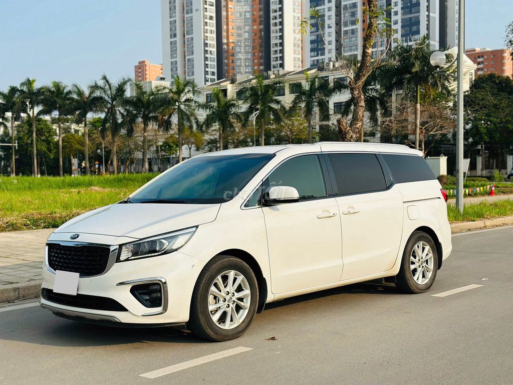 Kia Sedona 2021 - ảnh 3