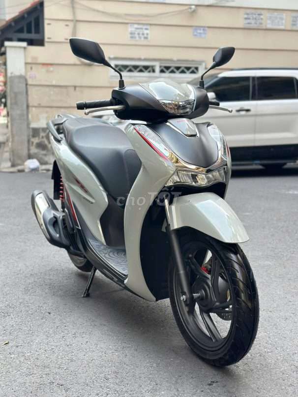 Honda SH 2025 - ảnh 1