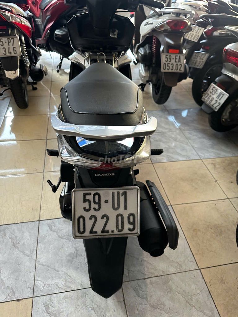 Honda Air Blade 2011 - ảnh 5