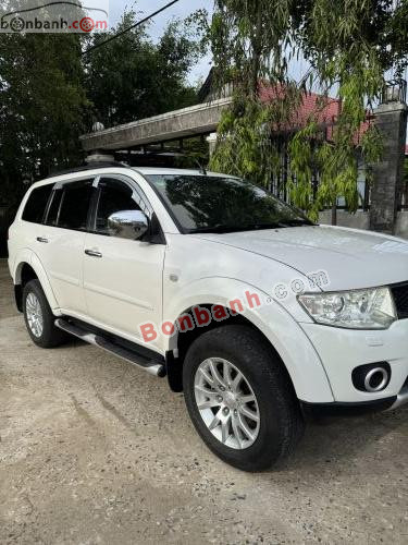 Mitsubishi Pajero Sport 2012 - ảnh 2