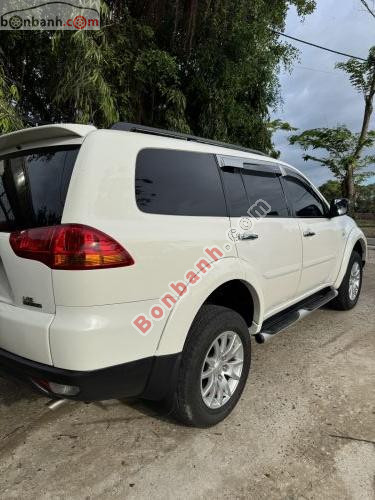 Mitsubishi Pajero Sport 2012 - ảnh 4