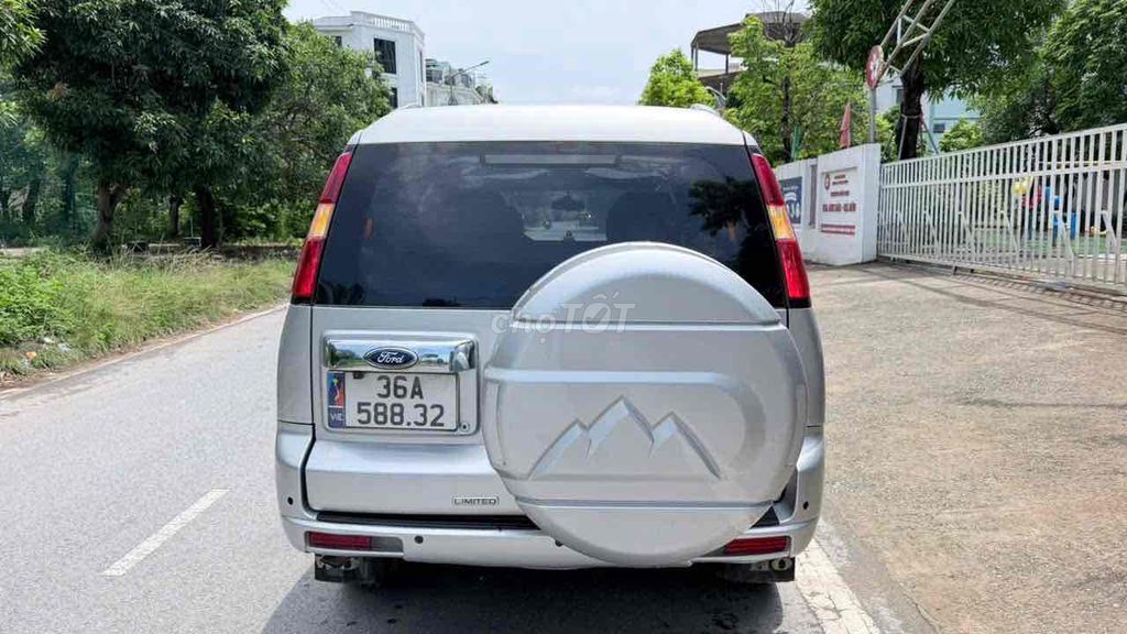 Ford Everest 2010 - ảnh 3