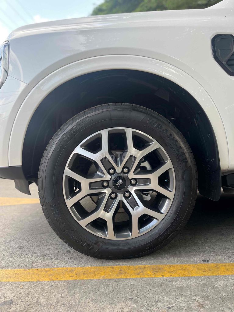 Ford Everest 2026 - ảnh 5